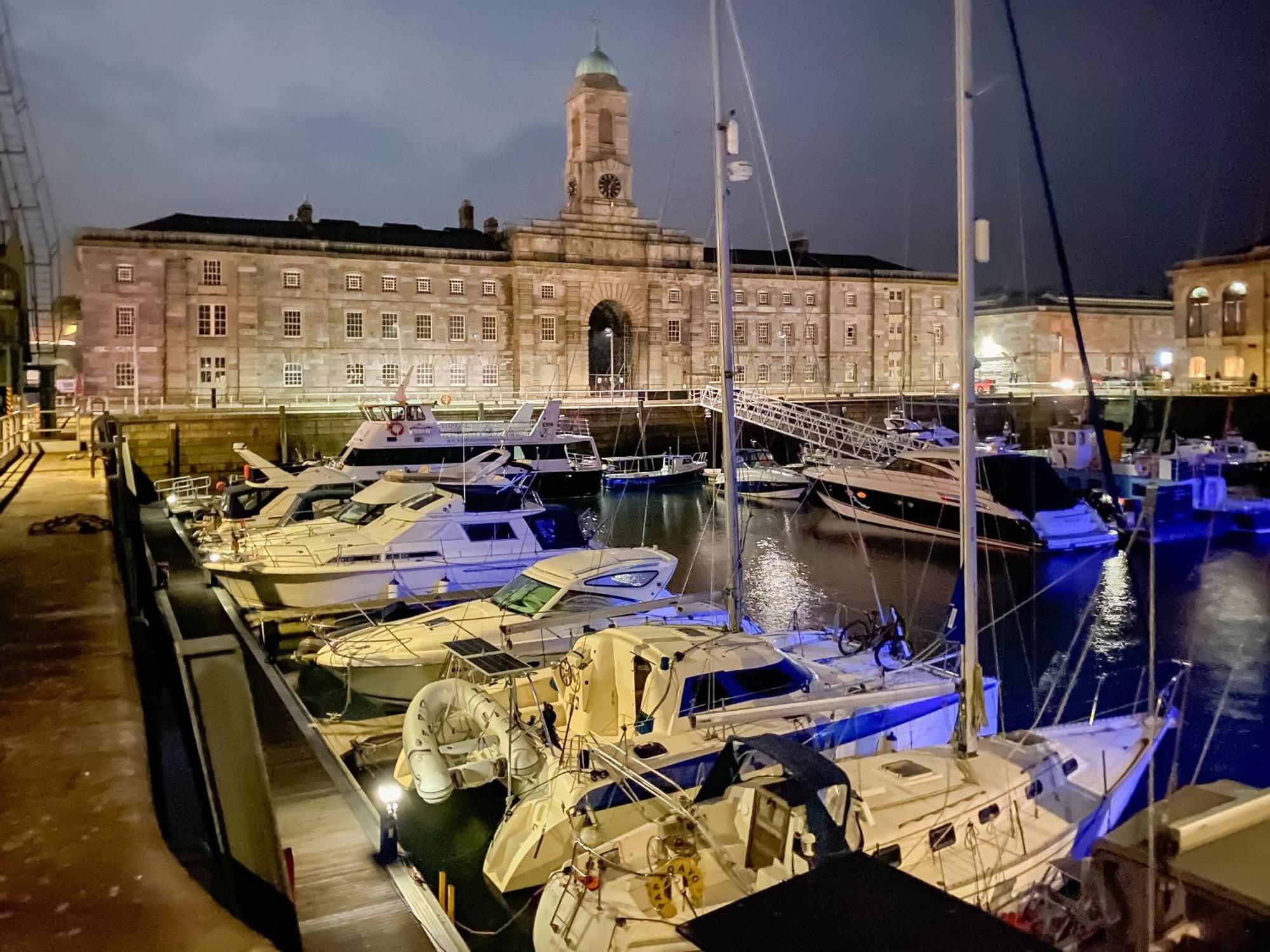 The Sail Loft - Royal William Yard Appartement Millbrook Buitenkant foto